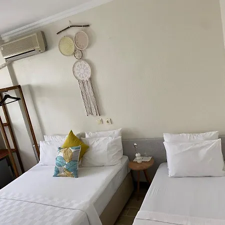 Hotel Cunda Selina *