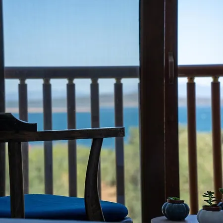 Hotel Cunda Selina *